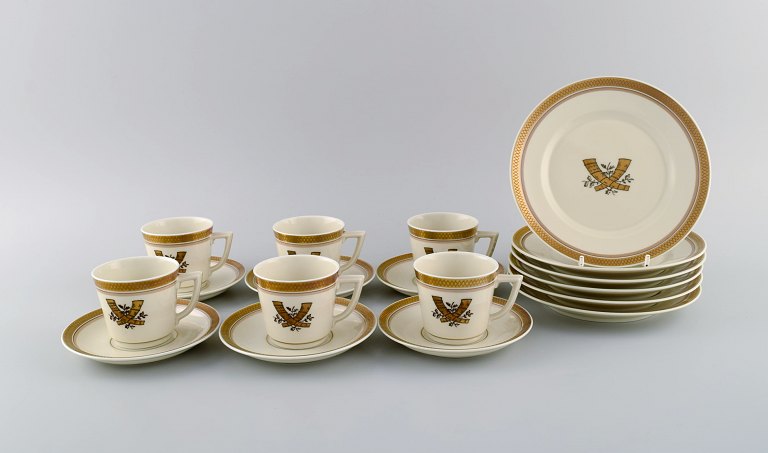 Royal Copenhagen Golden Horns mocha service for six people. 1960s.
