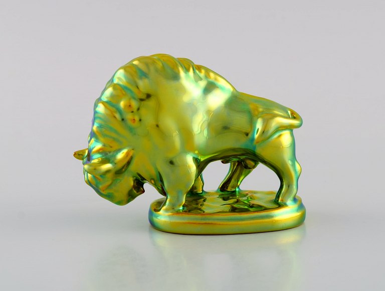 Ferenc &#336;ry for Zsolnay. Bison in glazed ceramics. Beautiful eosin glaze. 
Late 20th century.
