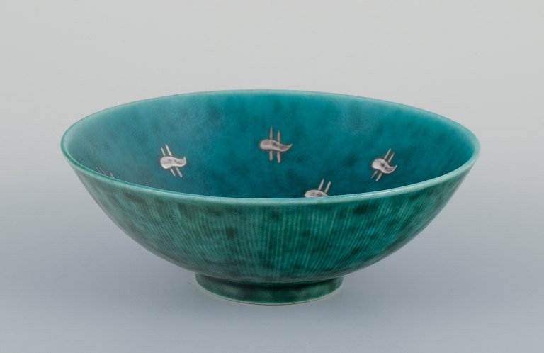 Wilhelm Kåge (1889-1960) for Gustavsberg, Sweden. Small Art Deco ceramic bowl 
with silver decoration. From the Argenta series.