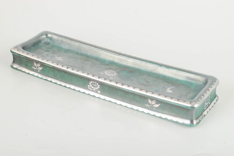 Wilhelm Kåge for Gustavsberg
Argenta series pen tray, 1940s.