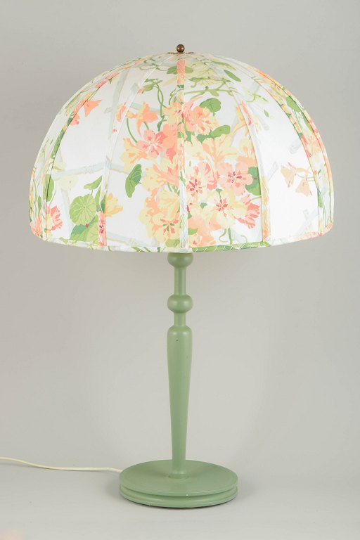 Josef Frank for Svenskt Tenn
Table lamp, 1960s. 
Model 2563.
