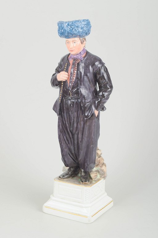 Royal CopenhagenPorcelain figure “Dirch Jan Isbrandtsen”, early 20th century.