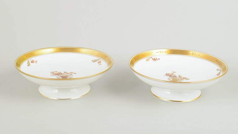 Royal CopenhagenGolden Basket, Pair of Compotes, 1970/80s.
