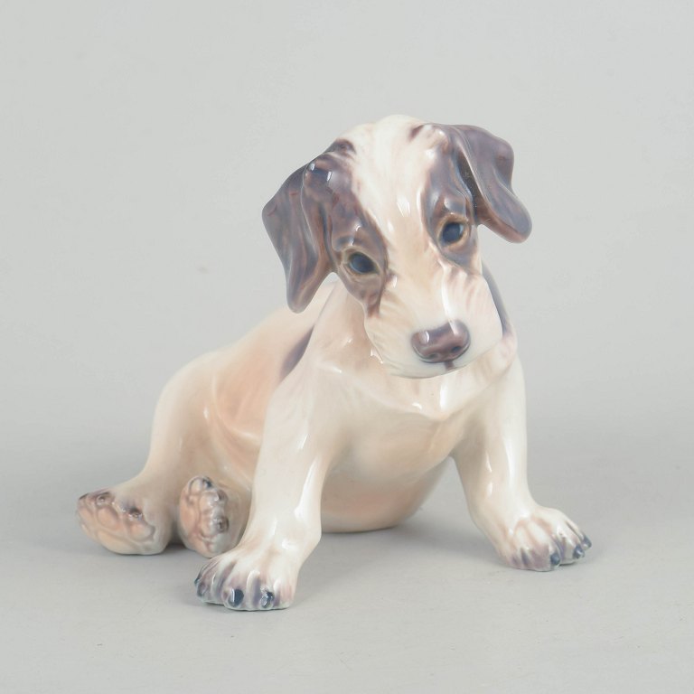 Dahl Jensen, porcelain dog figurine.
