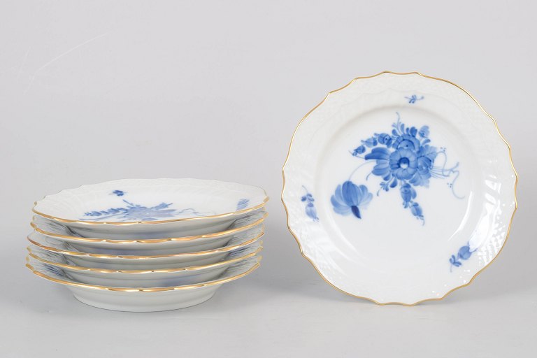 Royal Copenhagen Blue Flower Curved, set of six plates.